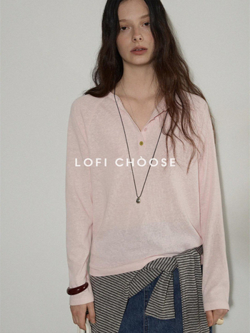 Lofi Chiose Tricou damă cu mânecă lungă, guler Henley, nasturi colorați și textură a materialului – design de primăvară