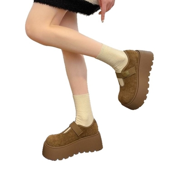 Női platformos cipők a magasság növelésére, Birkenstock-stílusú Mary Jane loaferek, 2026 tavasz