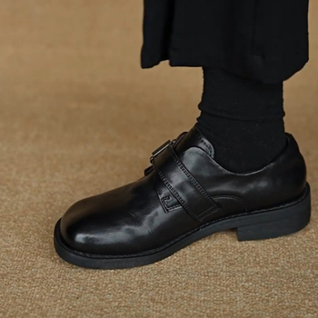 Loafers pentru femei, stil britanic, cu cataramă, negri, vârf rotund, toc gros, slip-on