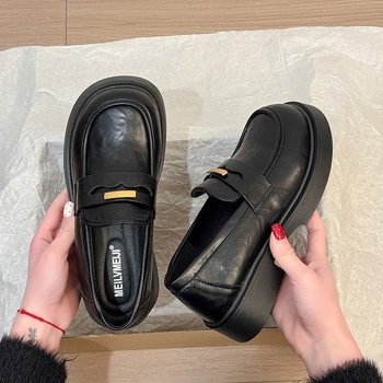 Loafers femei cu aer retro, slip-on, primăvară–toamnă 2026, chic britanic, pantofi comozi