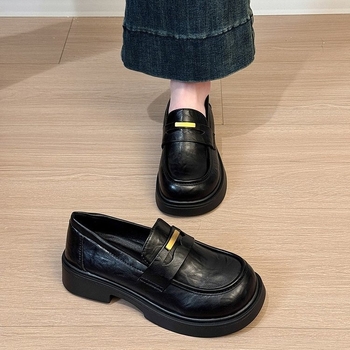 Loafers femei cu aer retro, slip-on, primăvară–toamnă 2026, chic britanic, pantofi comozi