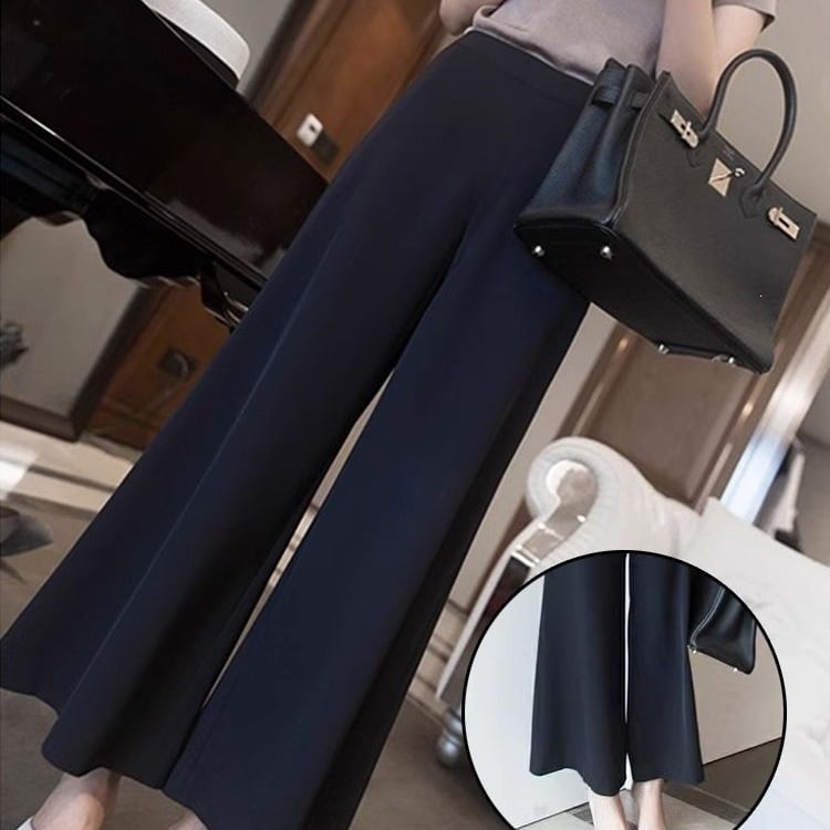 Pantaloni negri de damă, largi, ușor evazați, lungime cropped, material ușor de vară, croială lejeră, plus size