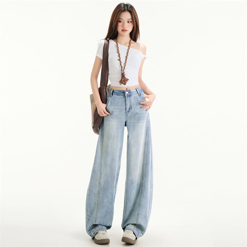 Jeansi din denim în stil american pentru femei, albastru deschis, croială în formă de sabie curbă, colecția primăvară-vară 2025, talie înaltă, croială largă, pantaloni denim cu picioare largi.