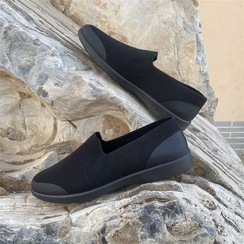 Pantofi de bărbați din material textil, negri, respirabili, slip-on loafers casual, pentru mers, primăvara 2026