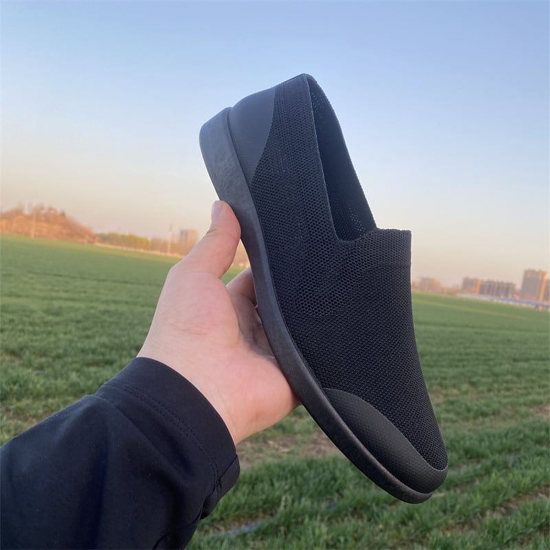 Pantofi de bărbați din material textil, negri, respirabili, slip-on loafers casual, pentru mers, primăvara 2026