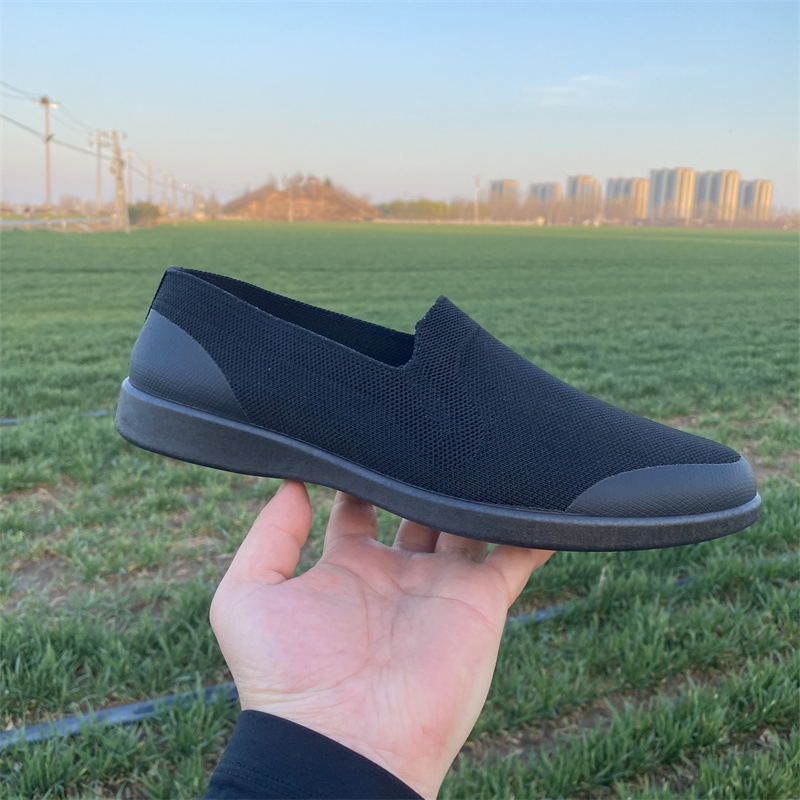 Pantofi de bărbați din material textil, negri, respirabili, slip-on loafers casual, pentru mers, primăvara 2026