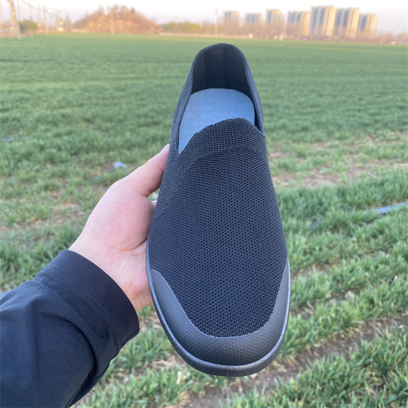 Pantofi de bărbați din material textil, negri, respirabili, slip-on loafers casual, pentru mers, primăvara 2026