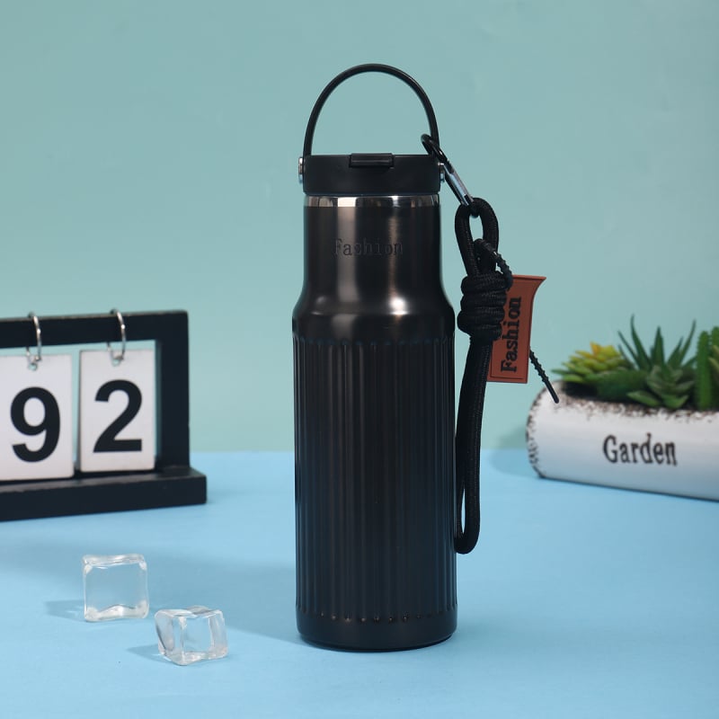 Ceașă izolată din oțel inoxidabil 316, capacitate mare, portabilă, cu pai, pentru birou, cafea cu finisaj în vene verticale.