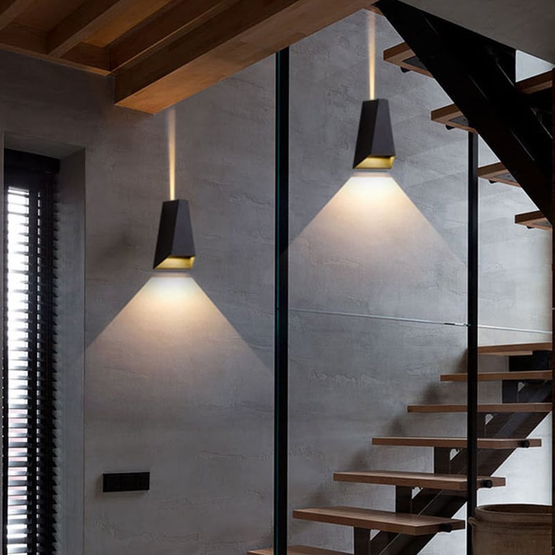 Lumină de perete LED cu iluminare sus-jos pentru sufragerie, hol și scară exterioară – design modern minimalist