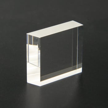 Oglindă plată din sticlă optică cu margine tăiată, K9 sticlă, lentilă-filtru safir, prismă cu formă specială, lentilă antireflex, R
