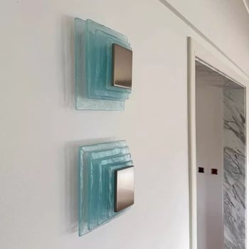 Lampa de perete Bauhaus Mazzega Murano cu valuri de apă – model designer pentru hol, intrare, noptiere și iluminare ambientală