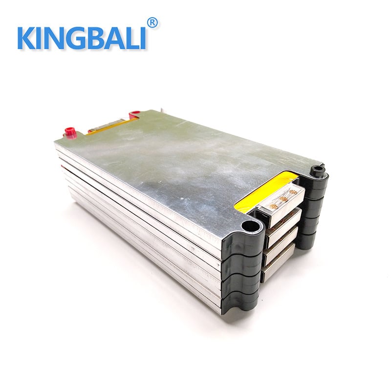 Material izolant cu schimb de fază, microcapsulat pentru celule 21700