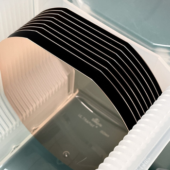 Wafer de siliciu cu placare cu cupru pentru semiconductori, sputtering magnetron în vid, acoperire prin evaporare termorezistentă și acoperire CVD