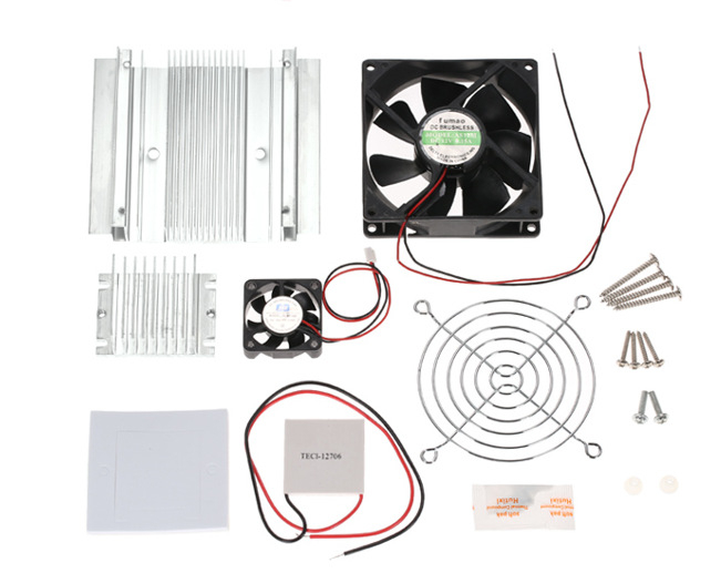 Modul de răcire termo-electric cu ventilator, 60W