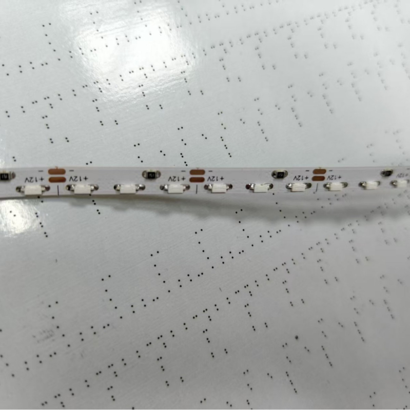 Bandă LED LED335 îngustă, emisii laterale, 12V, 120 LED/m, 5 mm, culori: alb cald, alb pur, alb rece