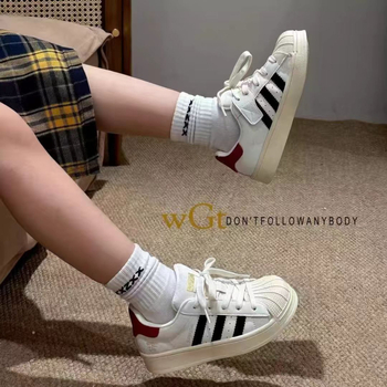 Primăvara 2026 Pantofi sport pentru copii, albi, shell-toe, talpă plată, casual, ușori, anti-derapare, versatil