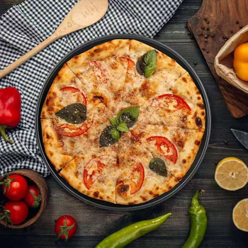 Kerek, tapadásmentes szénacél sütőedény pizza és süteményekhez