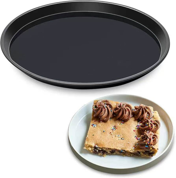 Kerek, tapadásmentes szénacél sütőedény pizza és süteményekhez