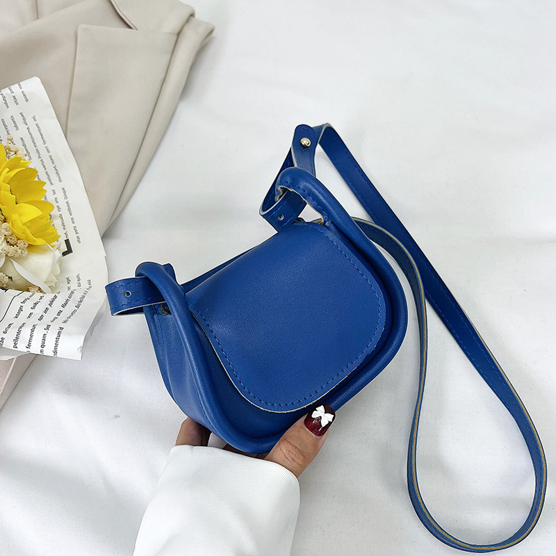 Geantă de damă mini crossbody în stil șa – material PU