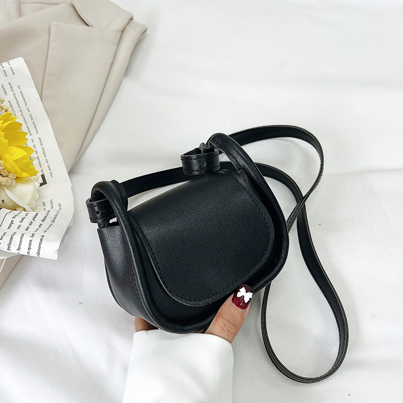 Geantă de damă mini crossbody în stil șa – material PU