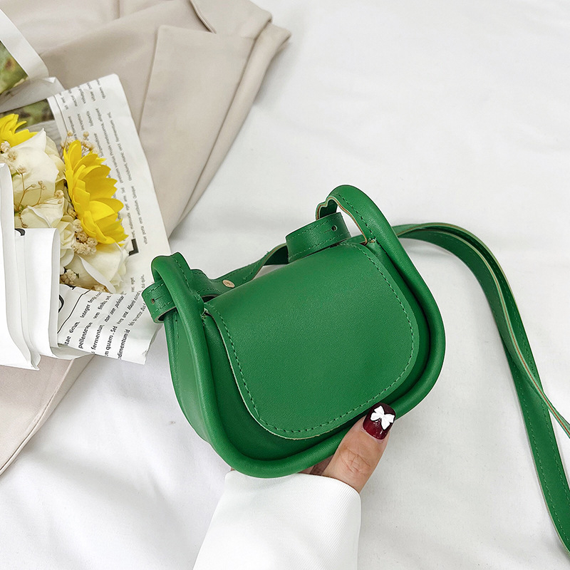 Geantă de damă mini crossbody în stil șa – material PU