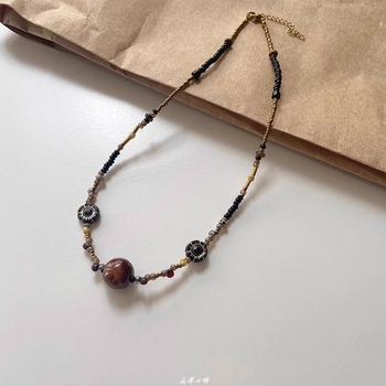 Colier pentru femei, 2025 nou stil, design retro chinezesc cu piatră naturală, design personalizat de nișă