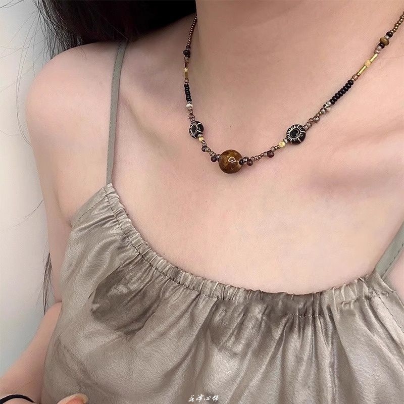 Colier pentru femei, 2025 nou stil, design retro chinezesc cu piatră naturală, design personalizat de nișă