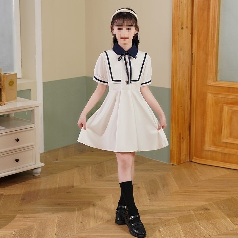 Set de uniformă de vară pentru grădiniță și școala primară — tricou cu mânecă scurtă și pantaloni, stil sport, din bumbac
