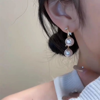 Cercei pentru femei cu zirconiu în formă de frunză și perle, design elegant, știft din argint, 2025 model nou