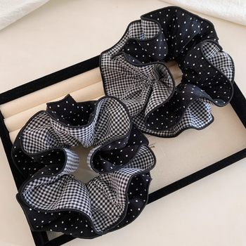 Scrunchie cu buline în stil franțuzesc, elegant și simplu, pentru coada joasă, model 2025