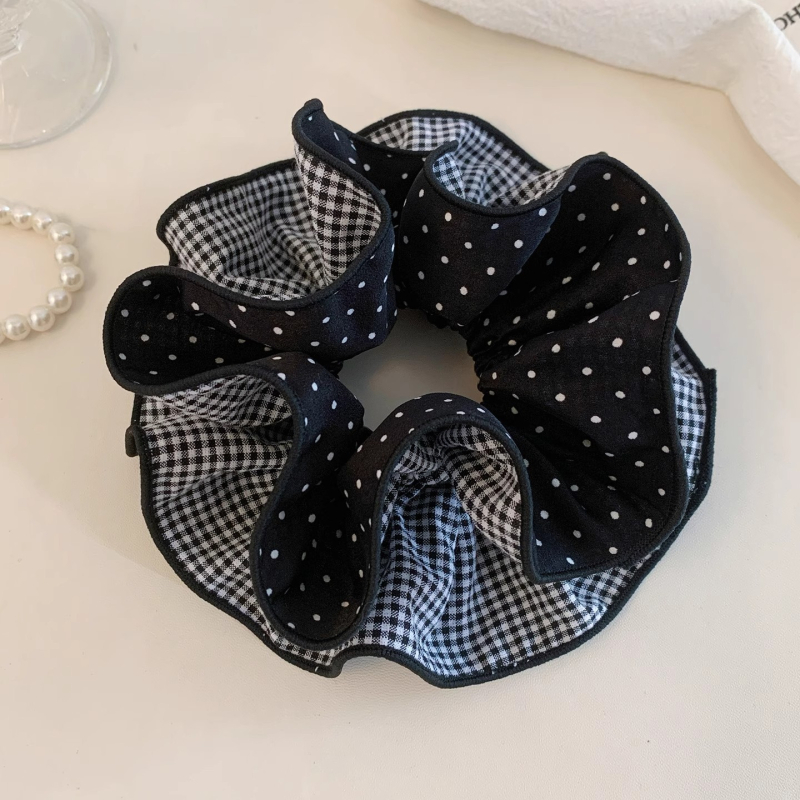 Scrunchie cu buline în stil franțuzesc, elegant și simplu, pentru coada joasă, model 2025