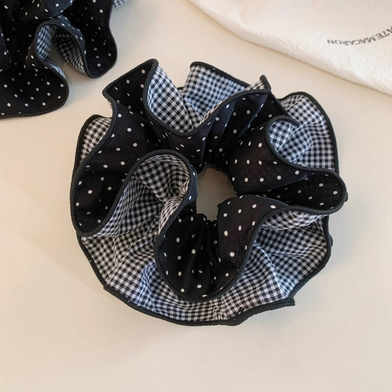 Scrunchie cu buline în stil franțuzesc, elegant și simplu, pentru coada joasă, model 2025