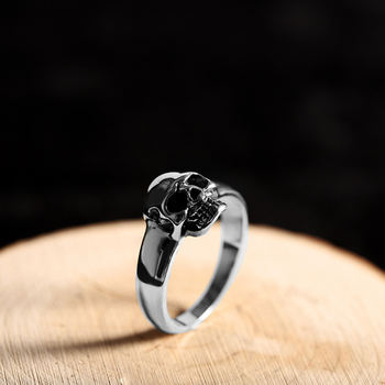 Inel unisex din argint S925, cu craniu, design minimalist și modern
