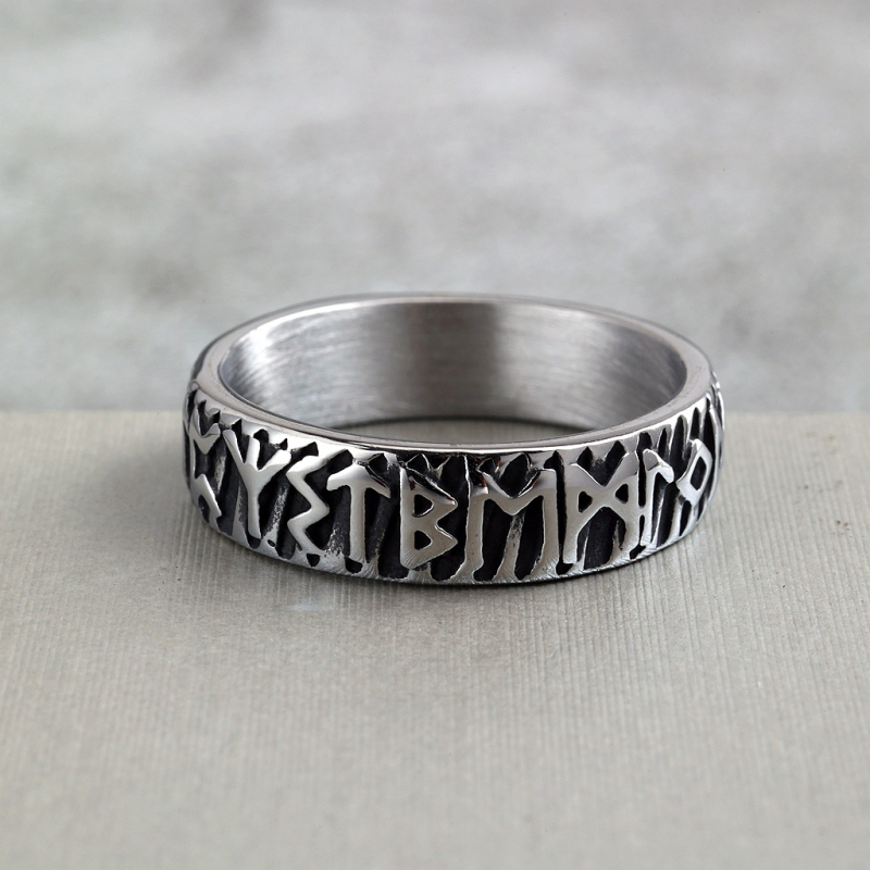 Inel Viking Rune din oțel titan – design retro, unisex