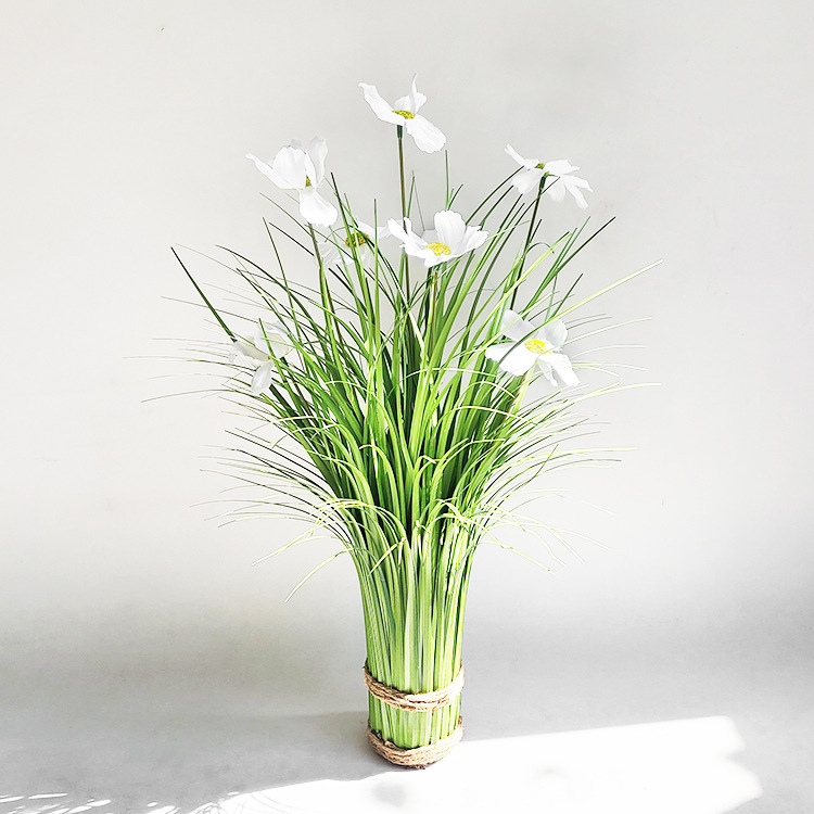 Plante și flori artificiale în ghivece — cadouri decorative, recuzită pentru fotografie și bonsai de interior