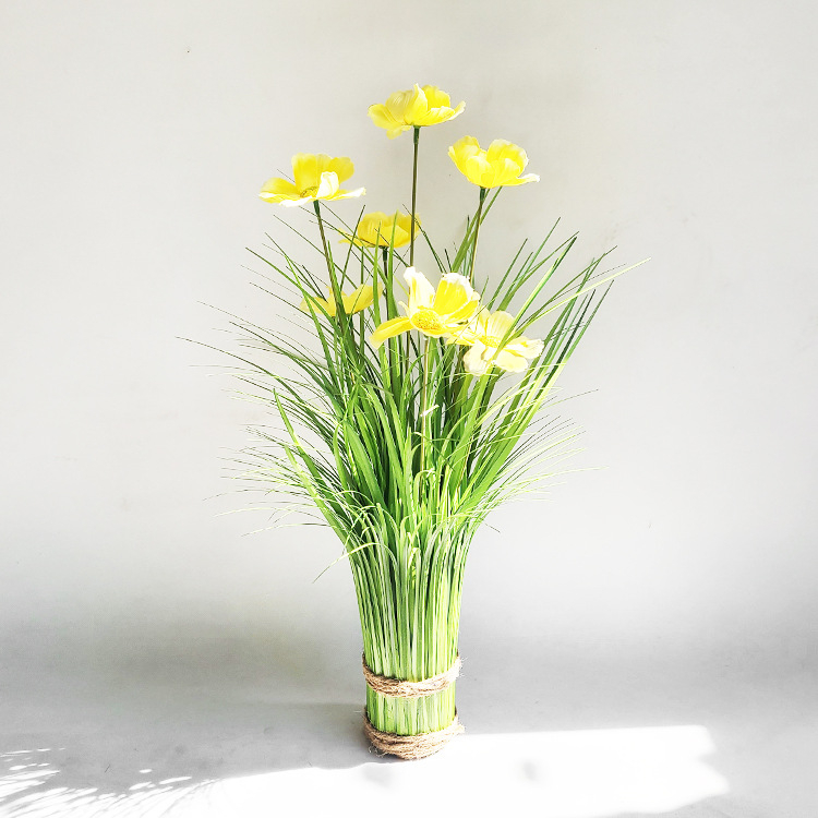 Plante și flori artificiale în ghivece — cadouri decorative, recuzită pentru fotografie și bonsai de interior