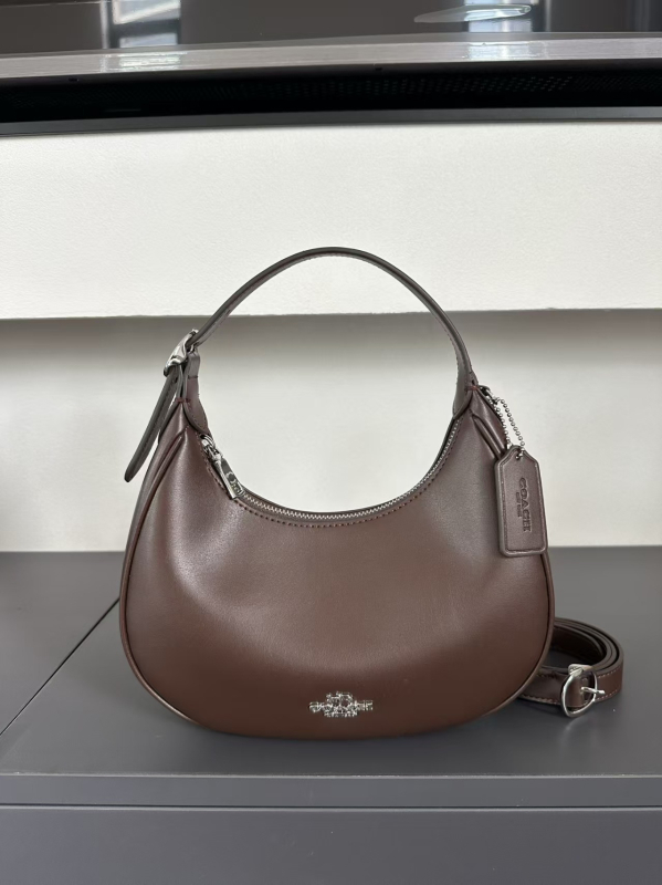 Oleco Emily 23 Geantă de umăr clasică, în formă de semilună, crossbody