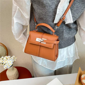 Geantă crossbody pentru femei, textură lychee, design minimalist și elegant, geantă versatilă pentru zi cu zi în stil Kelly