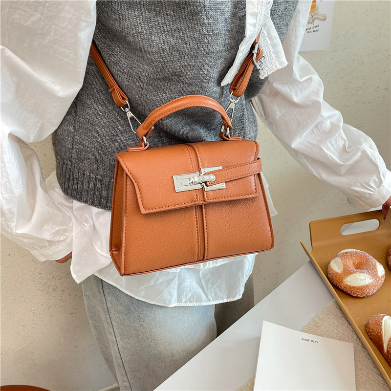 Geantă crossbody pentru femei, textură lychee, design minimalist și elegant, geantă versatilă pentru zi cu zi în stil Kelly