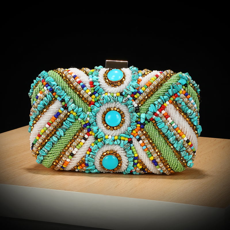 Geantă de seară în stil etnic, broderie cu mărgele și cristale, clutch-cutie cu lanț