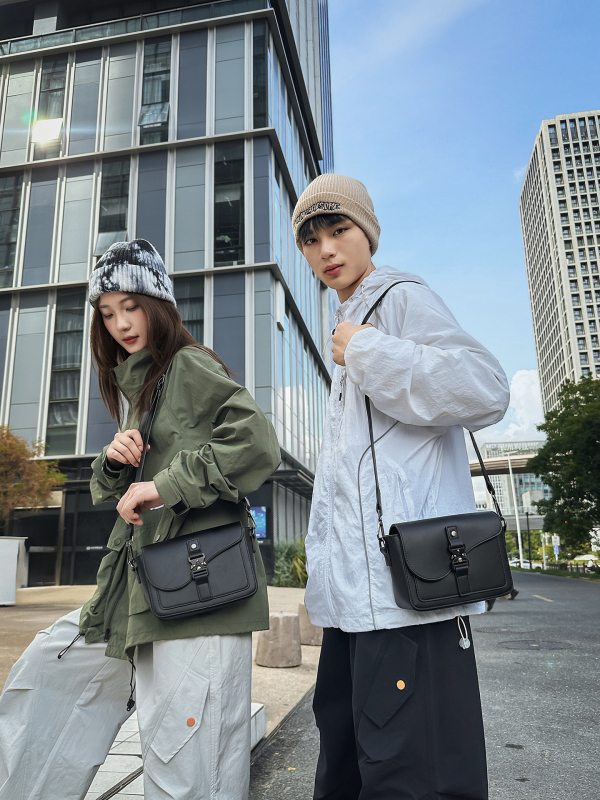 Geantă crossbody din nylon, mic pătrat pentru bărbați, stil casual high-end, buzunar pentru telefon