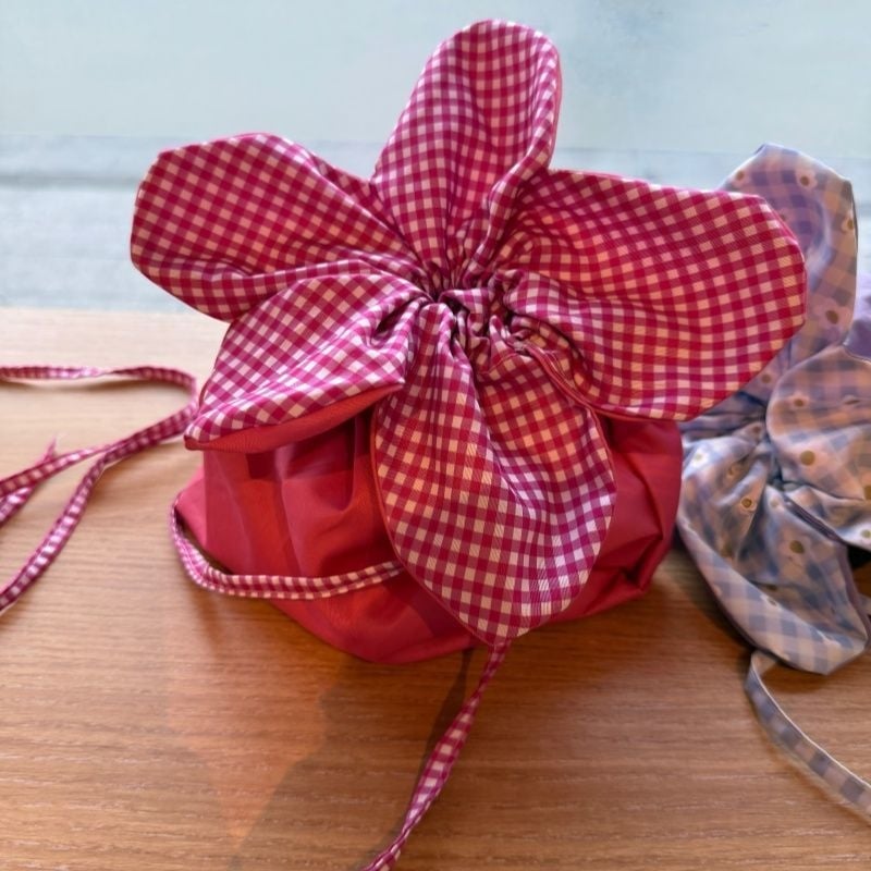 Geantă bucket cu flori, geantă crossbody mică, capacitate mare, design reversibil, stil girly, compartiment cu șnur pentru telefon și utilizare zilnică