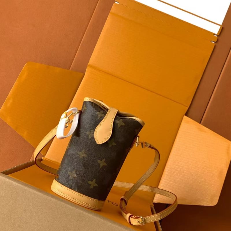Geantă din piele cu monogram, crossbody retro, mică geantă pentru telefon, lux ușor
