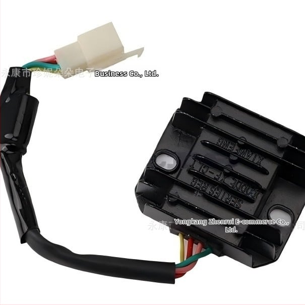 4-vodičový regulátor usmerňovača 12V pre štvorkolky, terénne motocykle GY6 50/150 CG125/200/250cc