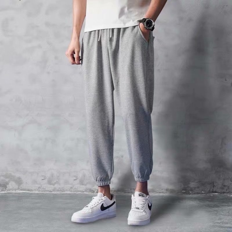 Pantaloni sport gri pentru bărbați, cropped, casual, croială dreaptă până la gleznă
