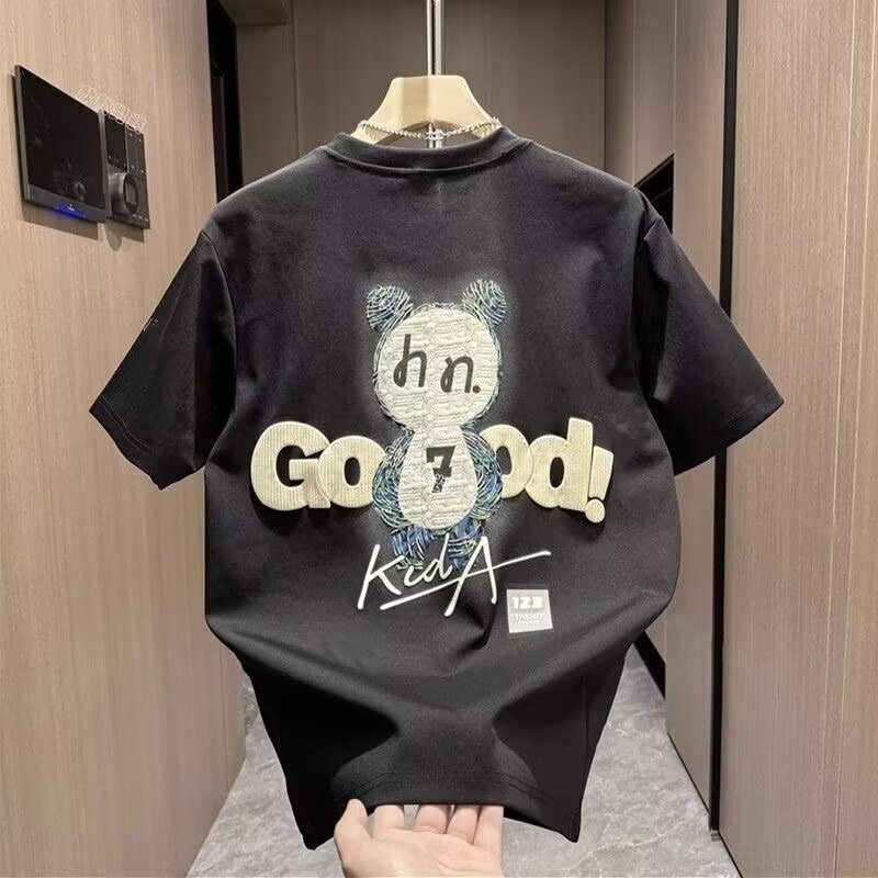 Ανδρική χαλαρή T‑shirt με στρογγυλή λαιμόκοψη, αστικό σχέδιο με εκτύπωση, κοντά μανίκια, καλοκαίρι 2024