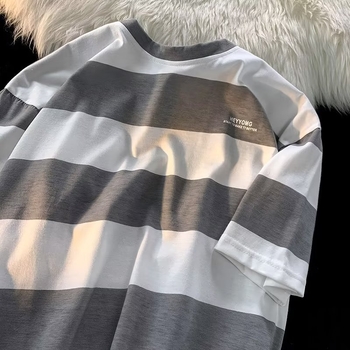 Ανδρικό κοντομάνικο T‑shirt με ρίγες για καλοκαίρι, στρογγυλός λαιμός