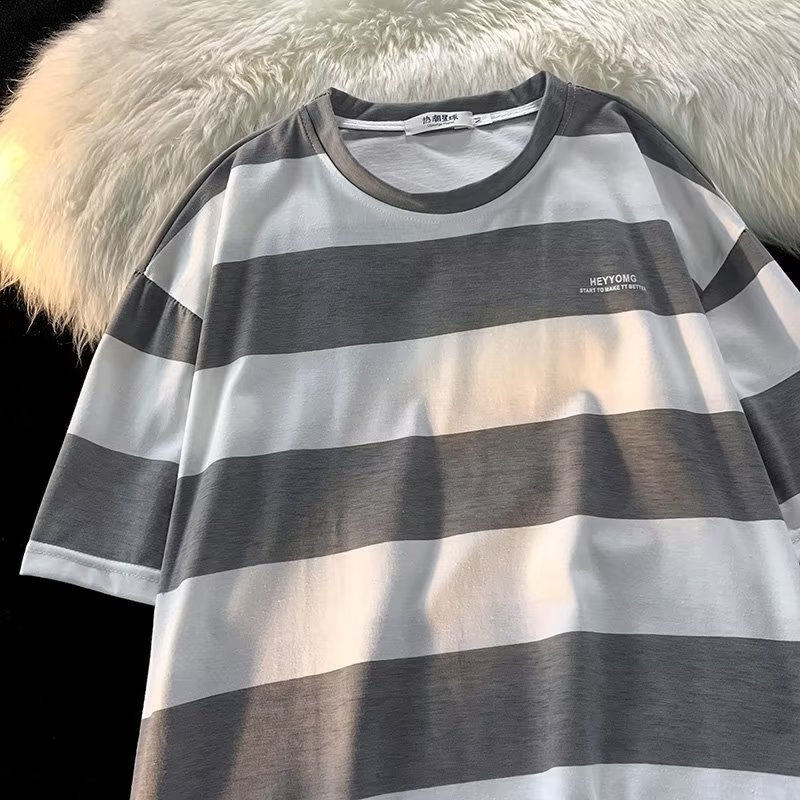 Ανδρικό κοντομάνικο T‑shirt με ρίγες για καλοκαίρι, στρογγυλός λαιμός