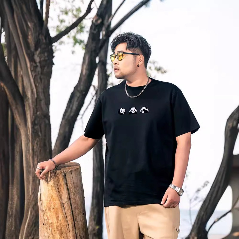 Ανδρική T‑shirt σε μεγάλο μέγεθος με εκτύπωση panda, χαλαρή γραμμή, κοντά μανίκια, στρογγυλός λαιμός