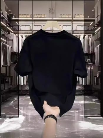 Tricou din bumbac premium pentru bărbați, mâneci scurte, guler rotund, croială lejeră, imprimeu cu desen animat